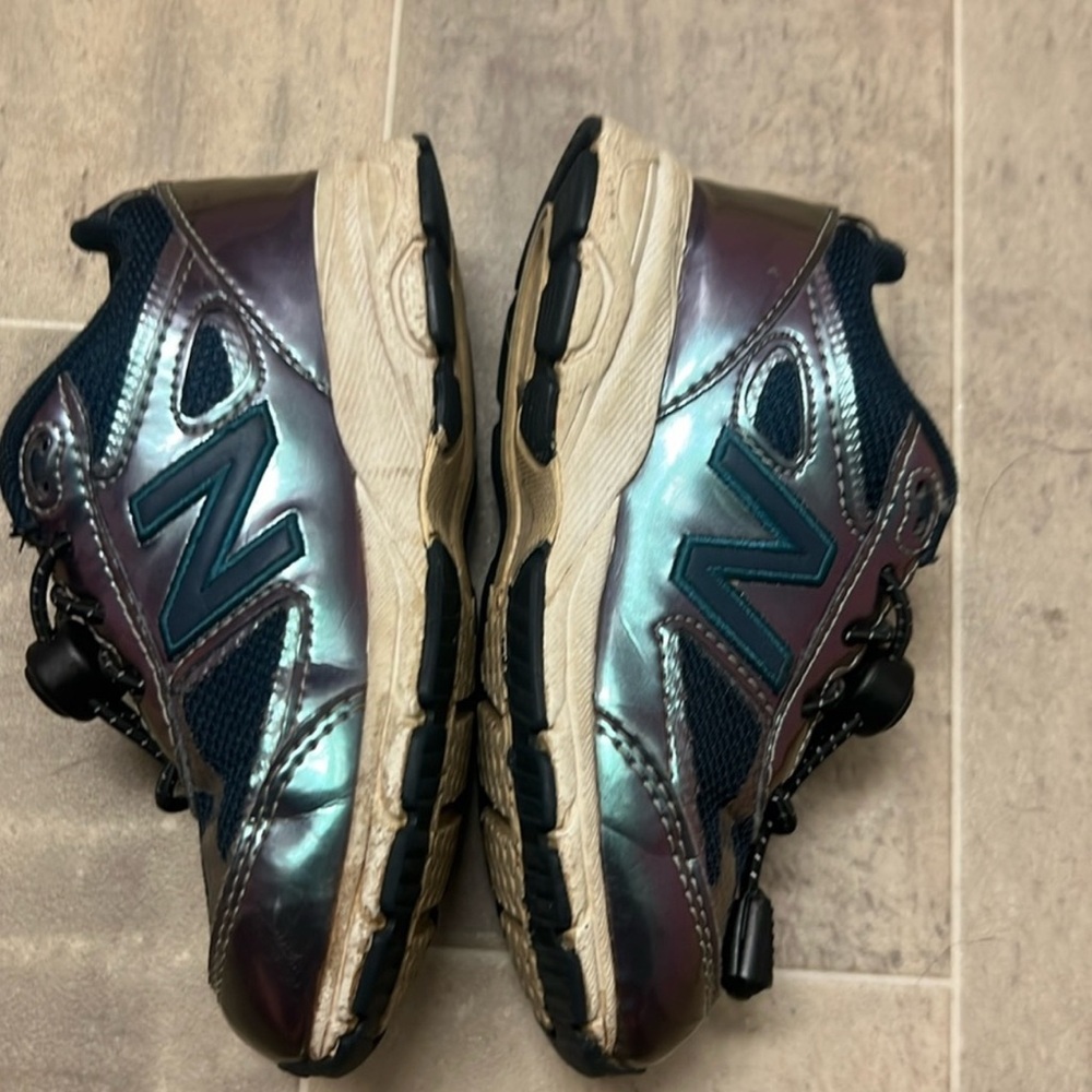 New Balance Kids' Sneakers - Picture 2 of 10